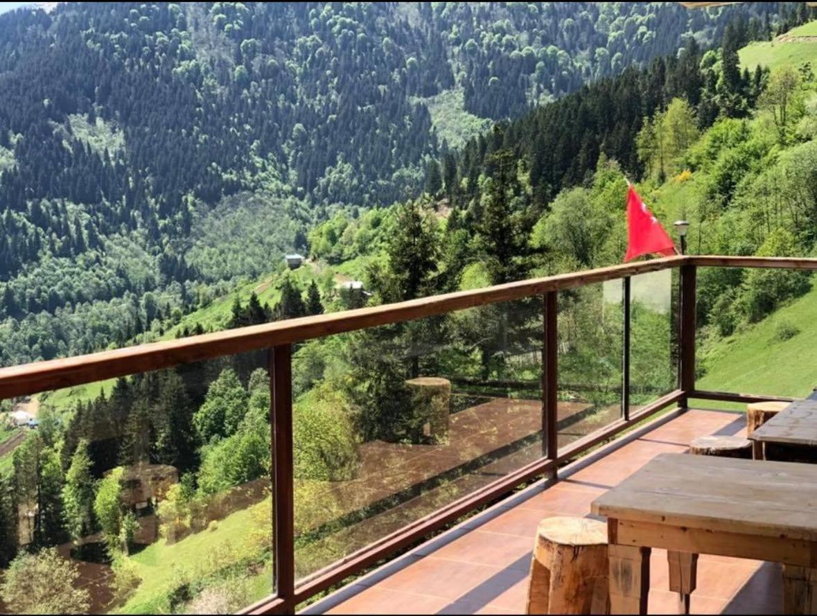 MEŞEİÇİ BUTiK HOTEL Macka Exterior foto